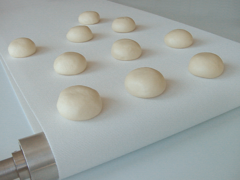 Băng Tải Bánh